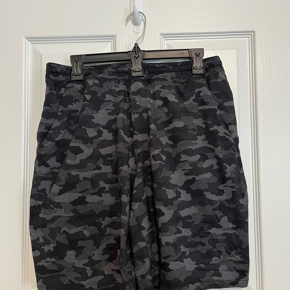 Lululemon Men's Black Camo Shorts